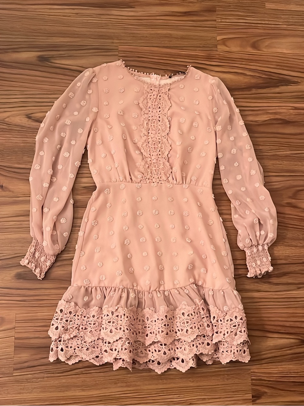 Women’s Pink Lace-Accent Long Sleeve Dress